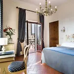 Hotel La Cisterna 3*