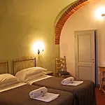 La Cisterna Hotel