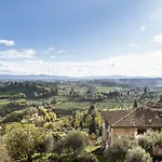 Hotel La Cisterna San Gimignano