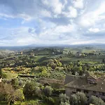 La Cisterna San Gimignano