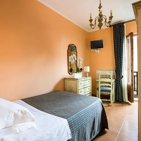 La Cisterna 3* San Gimignano