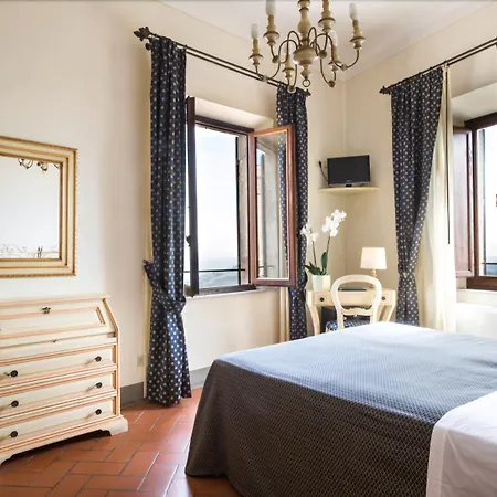 라 시스터나 호텔