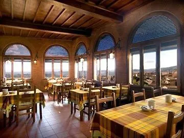 Hotel La Cisterna San Gimignano