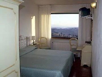 La Cisterna 3* San Gimignano
