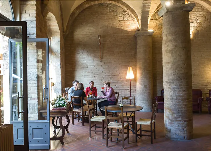 La Cisterna San Gimignano